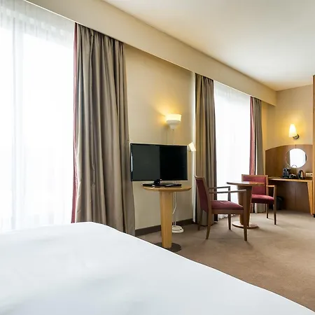 Astoria 3*