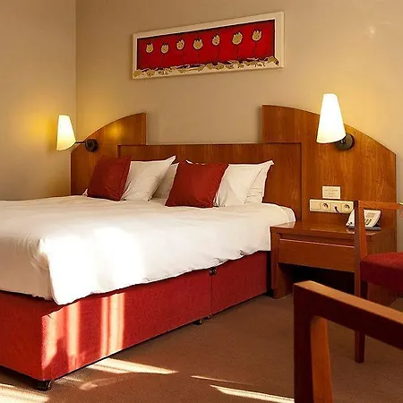 Astoria 3*